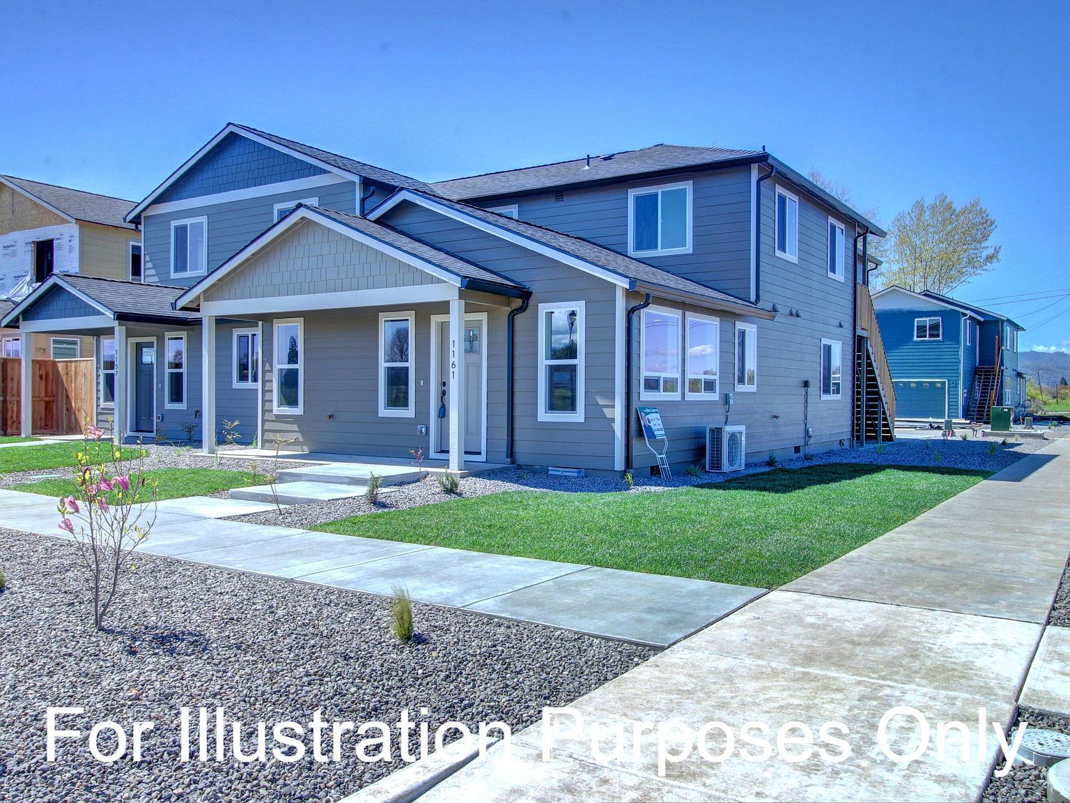 1121 Annalise St Central Point, OR 97502 - Thumbnail 3