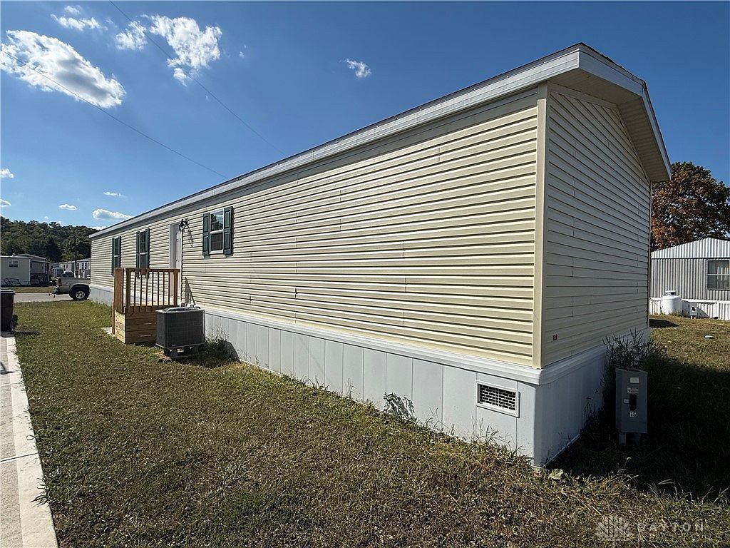 15 Beth Ln Miamisburg, OH 45342 - Thumbnail 3