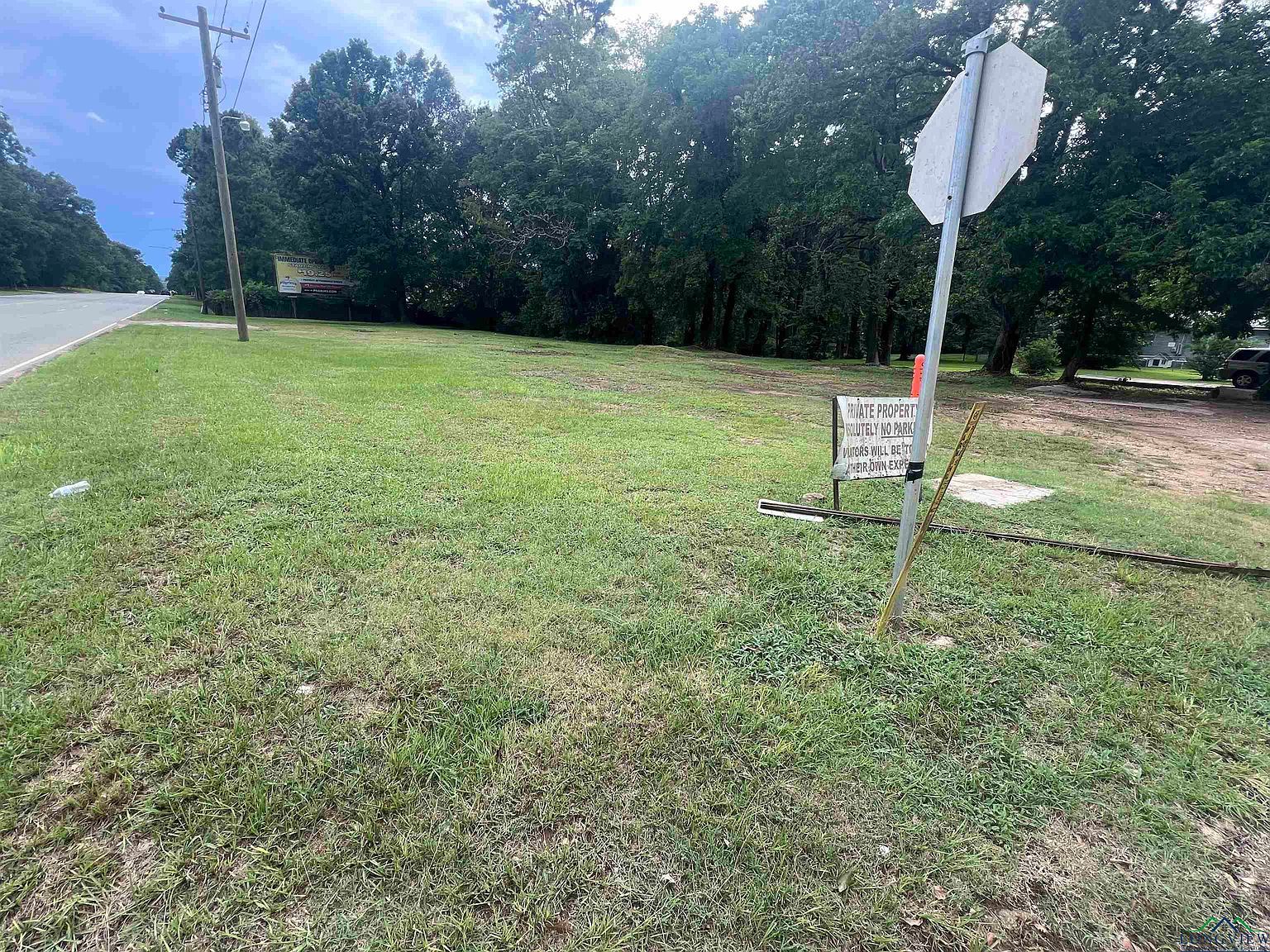 105 Watlington St Center, TX 75935 - Thumbnail 3