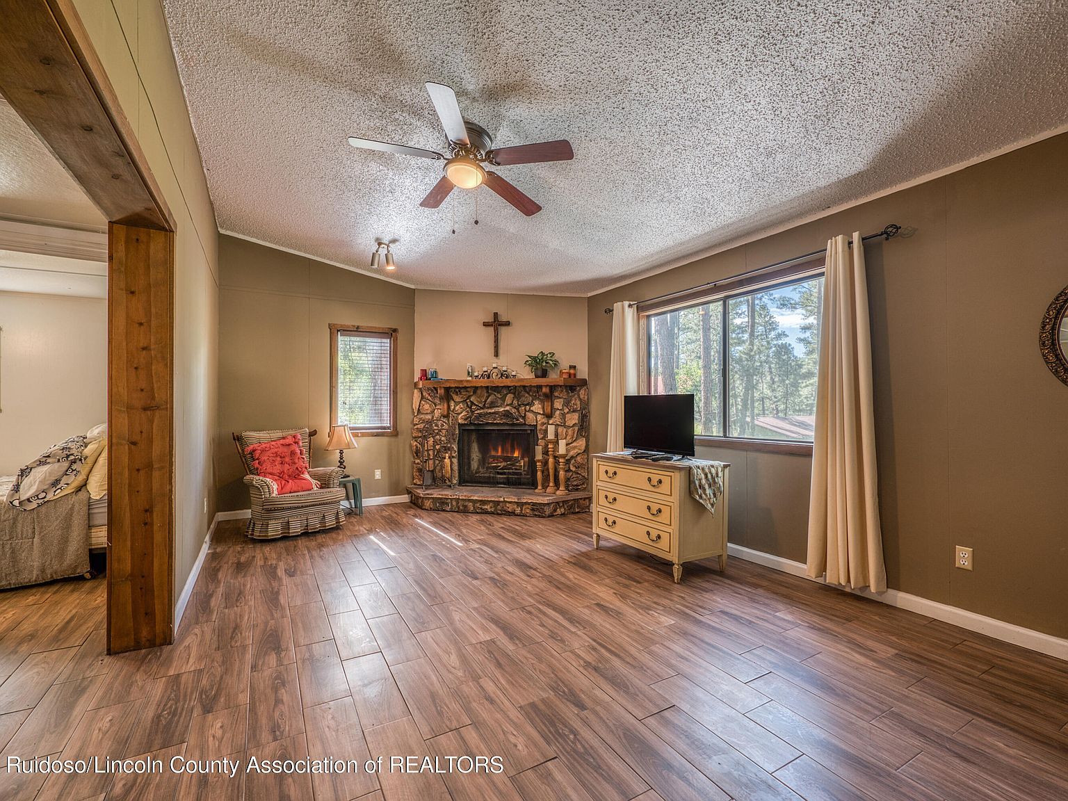 122 S Mountain Breeze Dr Ruidoso, NM 88345 - Thumbnail 3