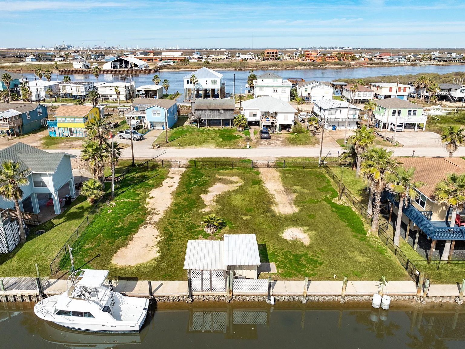 402 Shark Ln LOT 1 Freeport, TX 77541 - Thumbnail 3