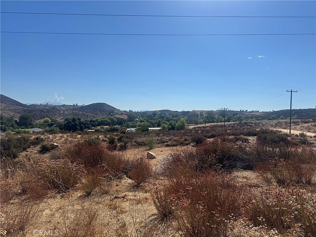 19081 Magnolia LOT 12 Lake Elsinore, CA 92530 - Thumbnail 3