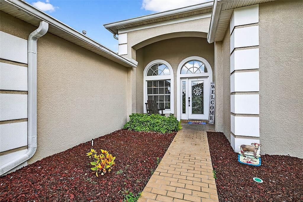 4616 Roslyn Ct Land O Lakes, FL 34639 - Thumbnail 3