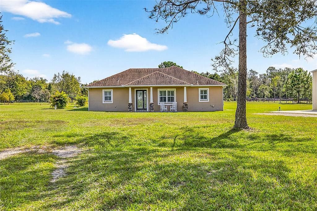 7316 Hackamore Rd Zephyrhills, FL 33541 - Thumbnail 3