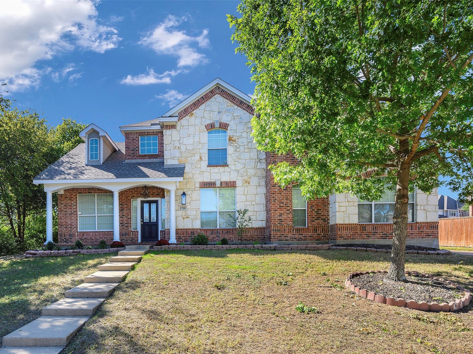 1700 Little River Ct Desoto, TX 75115 - Thumbnail 3