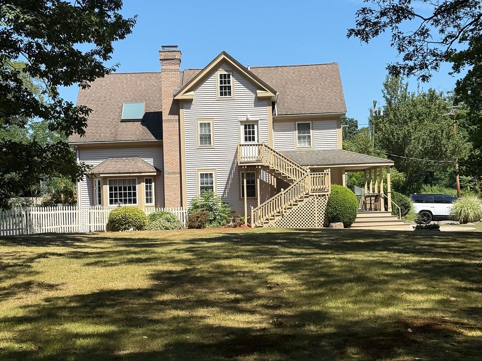 300 Bradley St East Haven, CT 06512 - Thumbnail 3