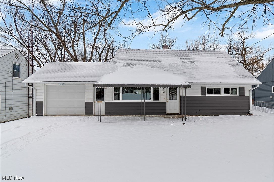 1121 41st St NW Canton, OH 44709 - Thumbnail 3