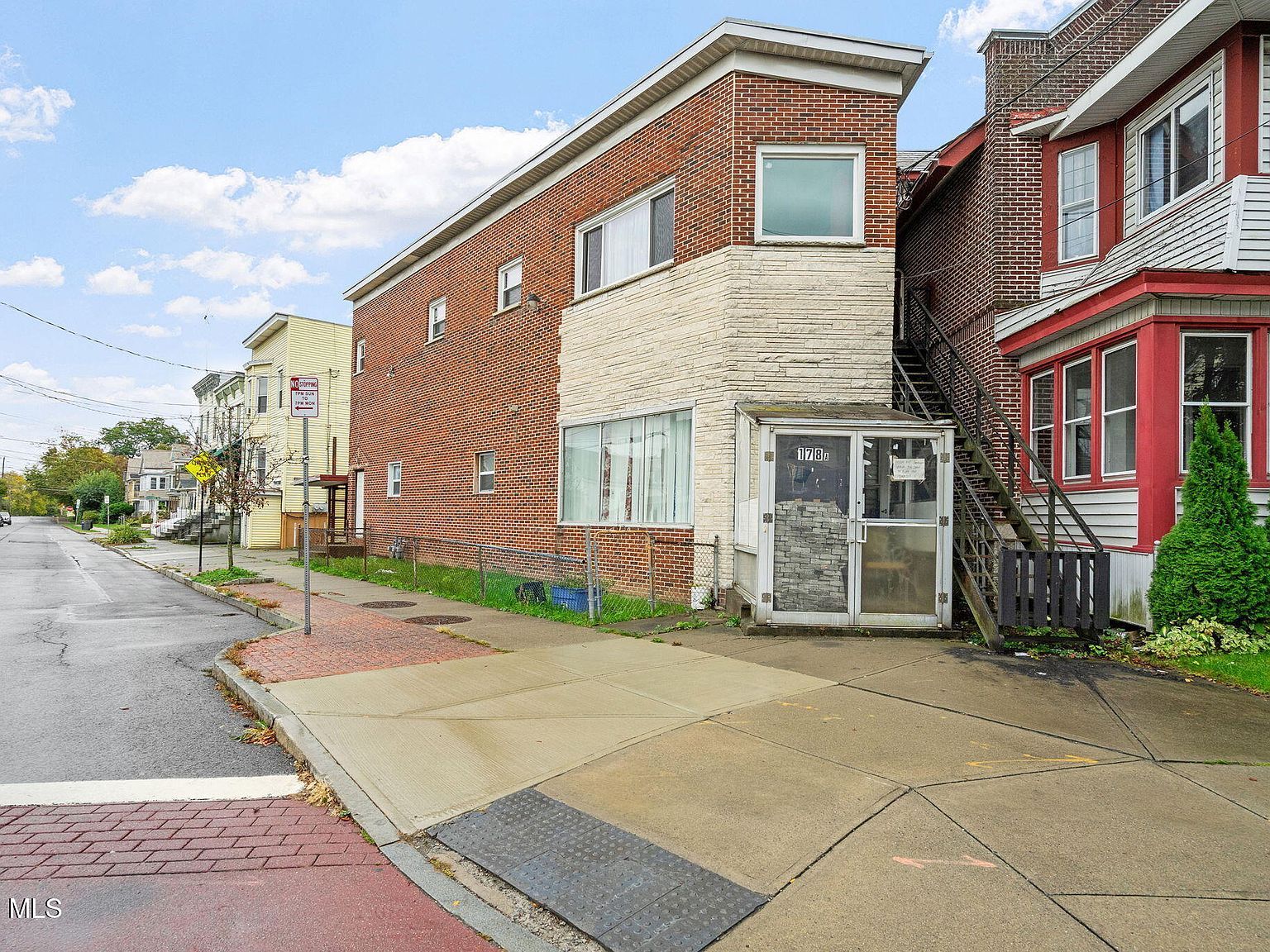 178A Delaware Ave Albany, NY 12209 - Thumbnail 3