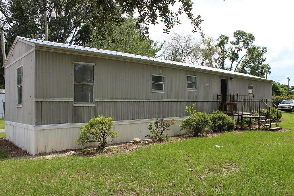 33 E Peeler Ave Lakeland, GA 31635 - Thumbnail 3