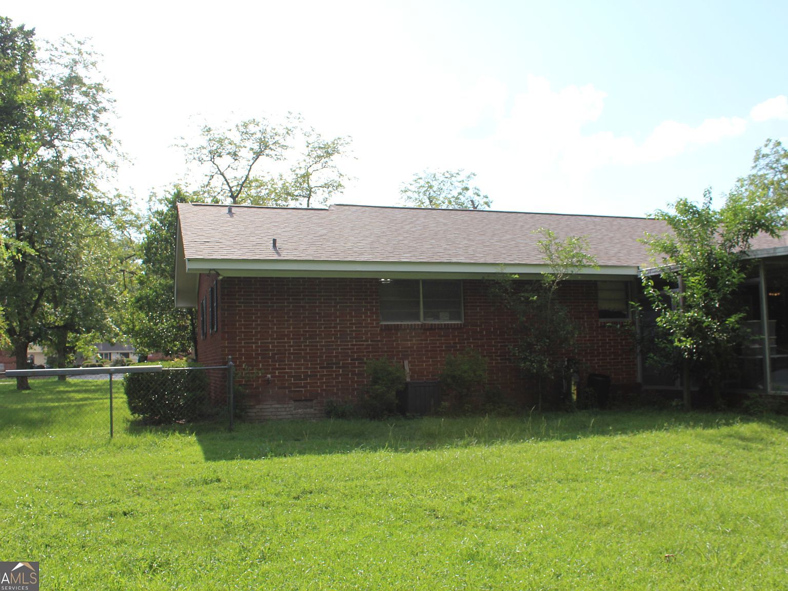2609 Emmett Dr Tifton, GA 31794 - Thumbnail 3