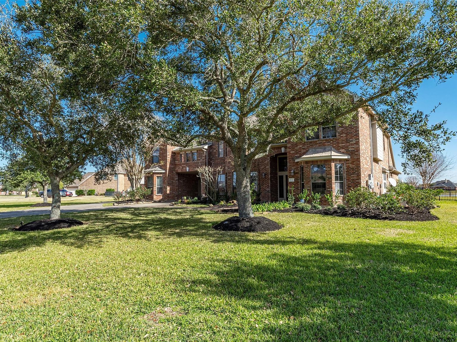 1836 Lake Landing Dr League City, TX 77573 - Thumbnail 3