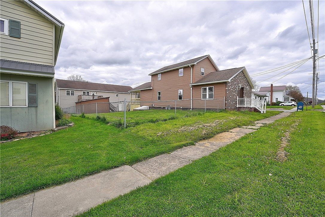117 W Broad St New Bethlehem, PA 16242 - Thumbnail 3