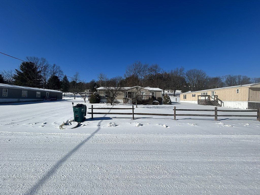 321 Ridge Ave Lot 23 Strattanville, PA 16258 - Thumbnail 3