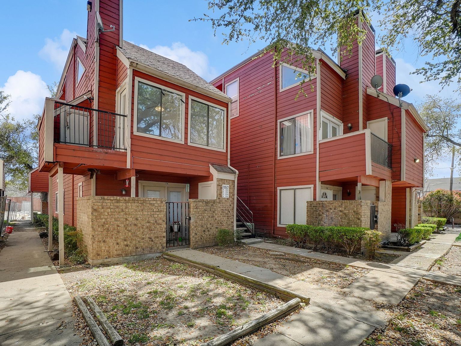 9821 Walnut St #204 Dallas, TX 75243 - Thumbnail 3