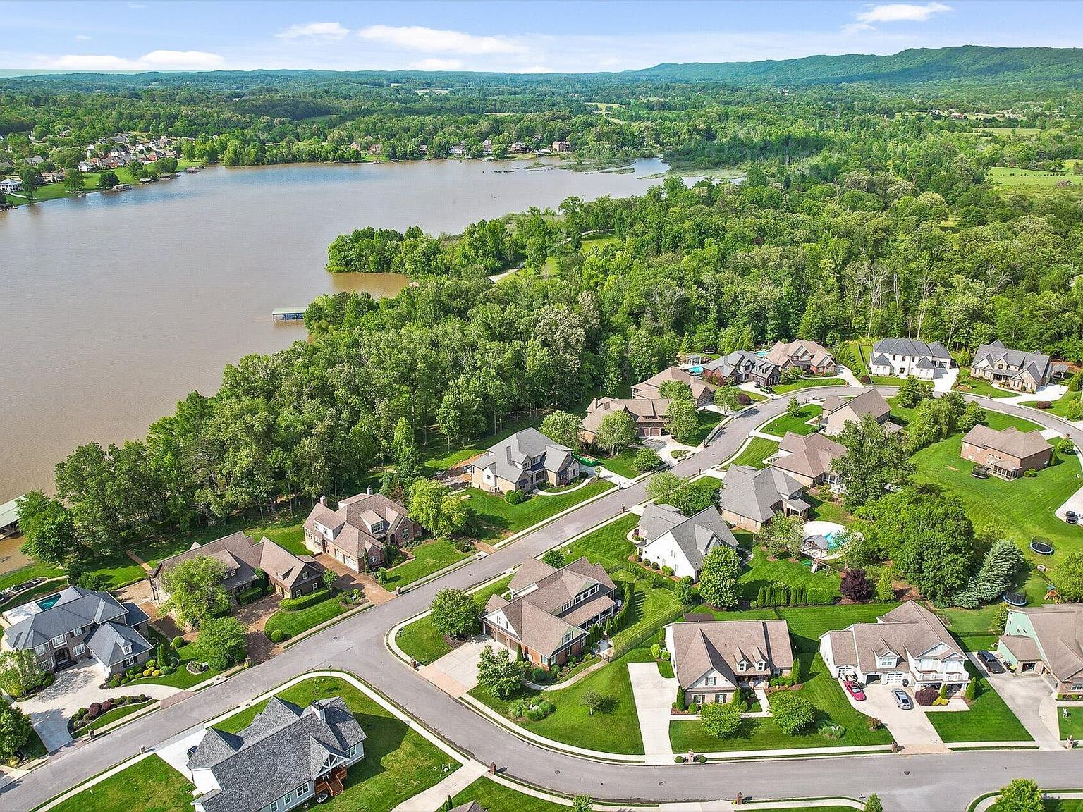 8109 Propeller Dr Ooltewah, TN 37363 - Thumbnail 3