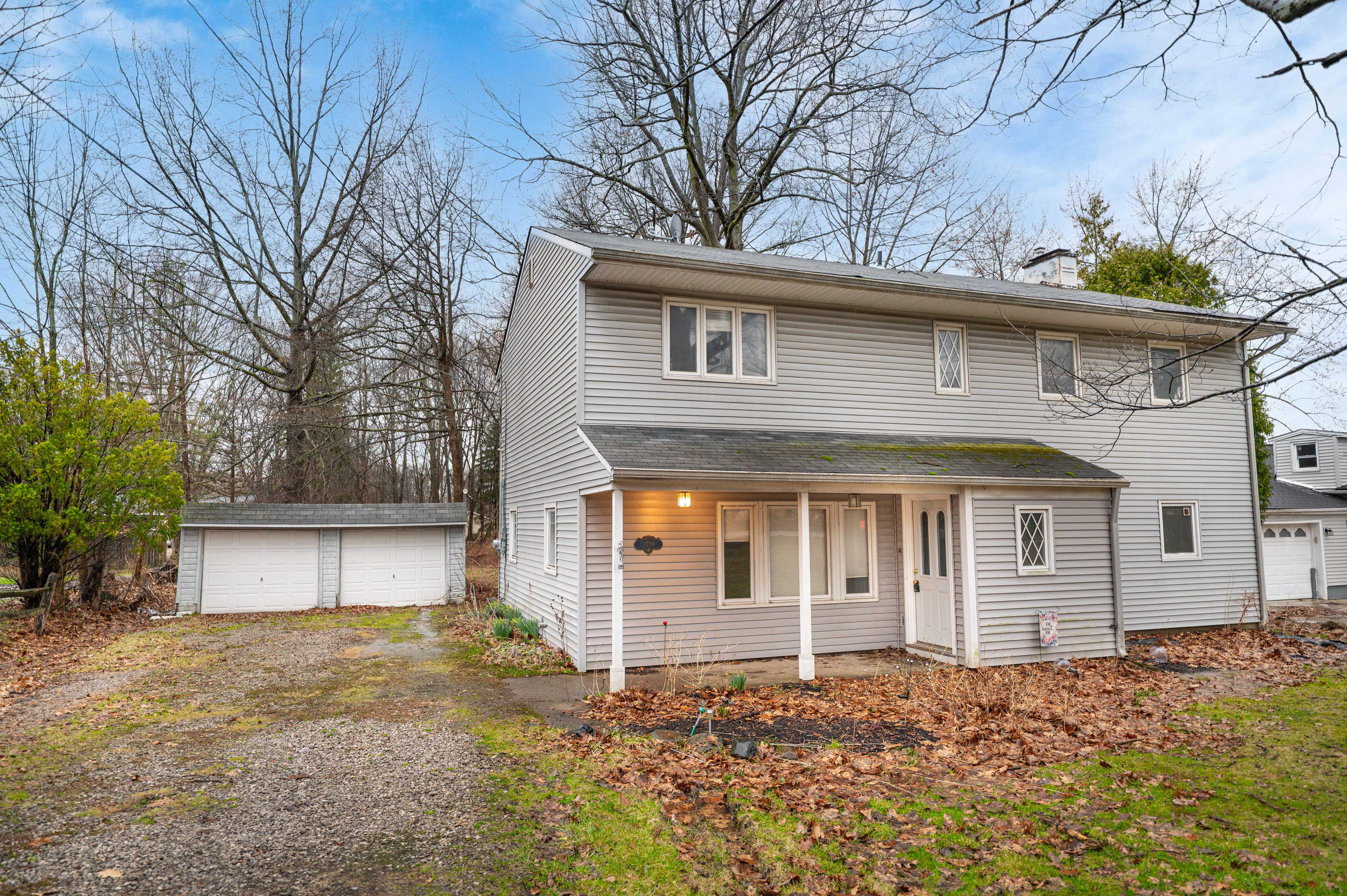 2758 Oak Street, Willoughby Hills, OH, USA, 44094 - Thumbnail 2