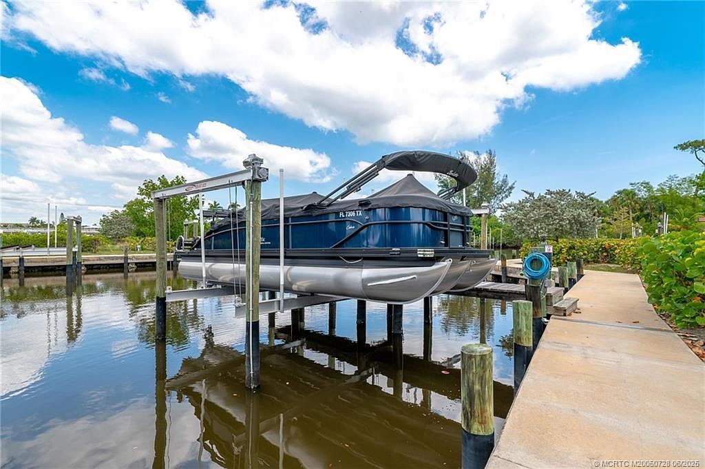 4692 SE Manatee Way Stuart, FL 34997  | New build