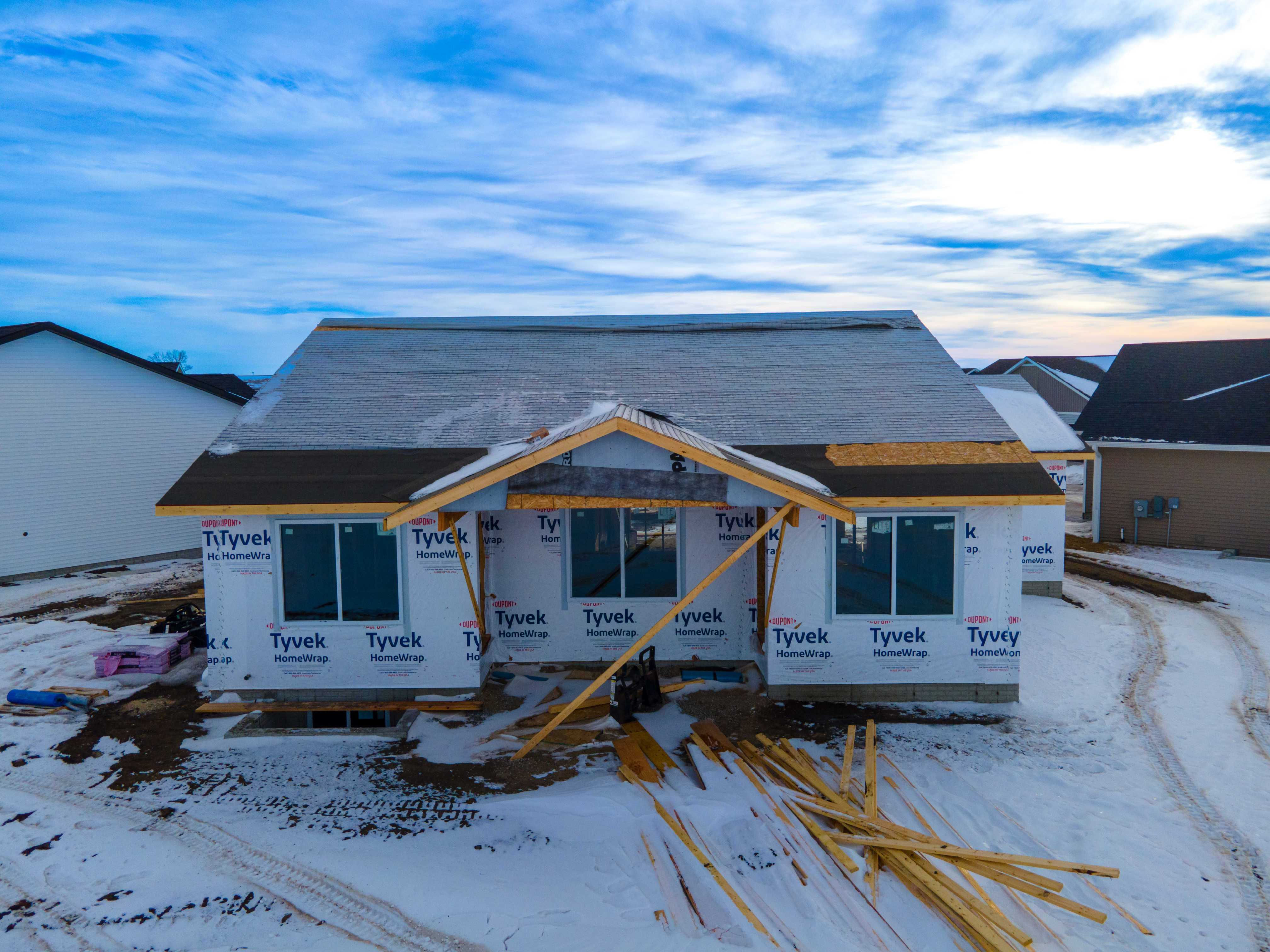 832 Heartland Court, Fairfax, IA, USA, 52228 - Thumbnail 2