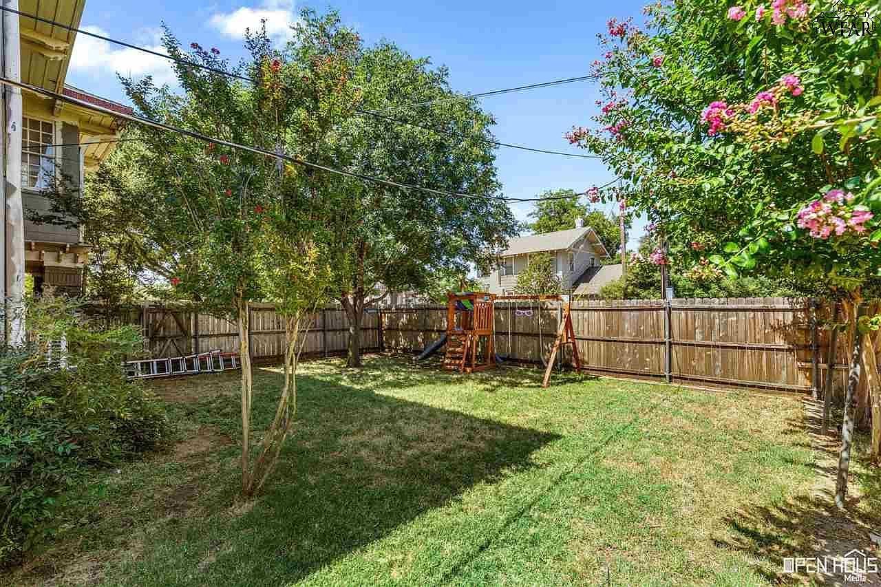 2812 10th St Wichita Falls, TX 76309  | Single Family