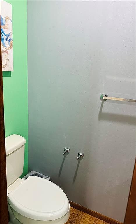 610 10th St Mc Cune, KS 66753 | Single Family