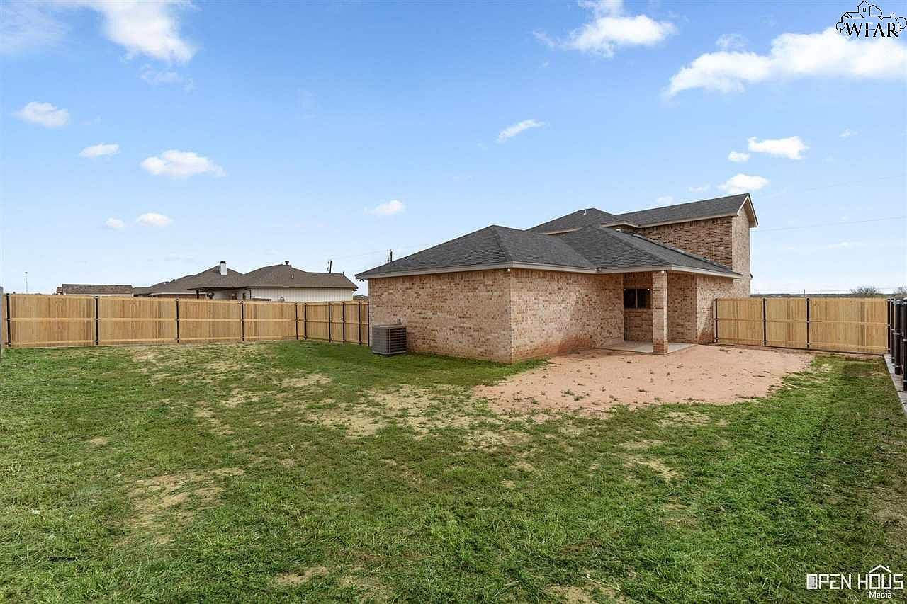 1212 Bell Rd N Iowa Park, TX 76367 | Single Family