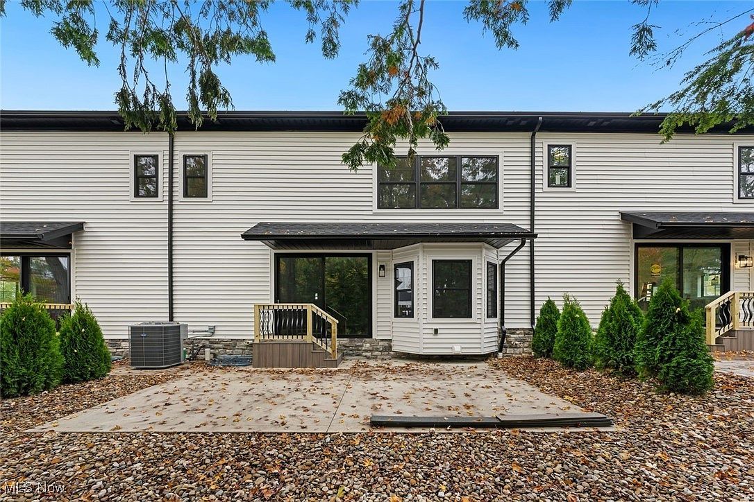 4484 Hope Ct Westlake, OH 44145  | New build