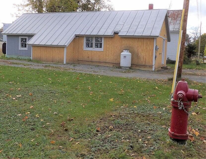 11 Collins St Bingham, ME 04920  | Single Family