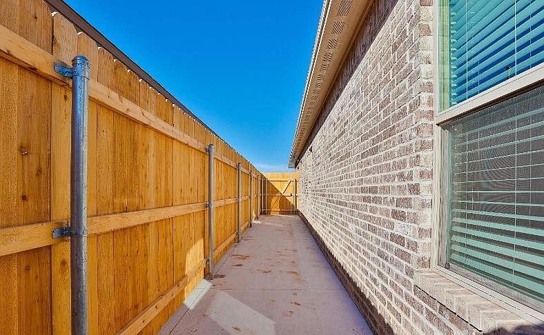 1223 Preston Trl Wolfforth, TX 79382 | Multi Family