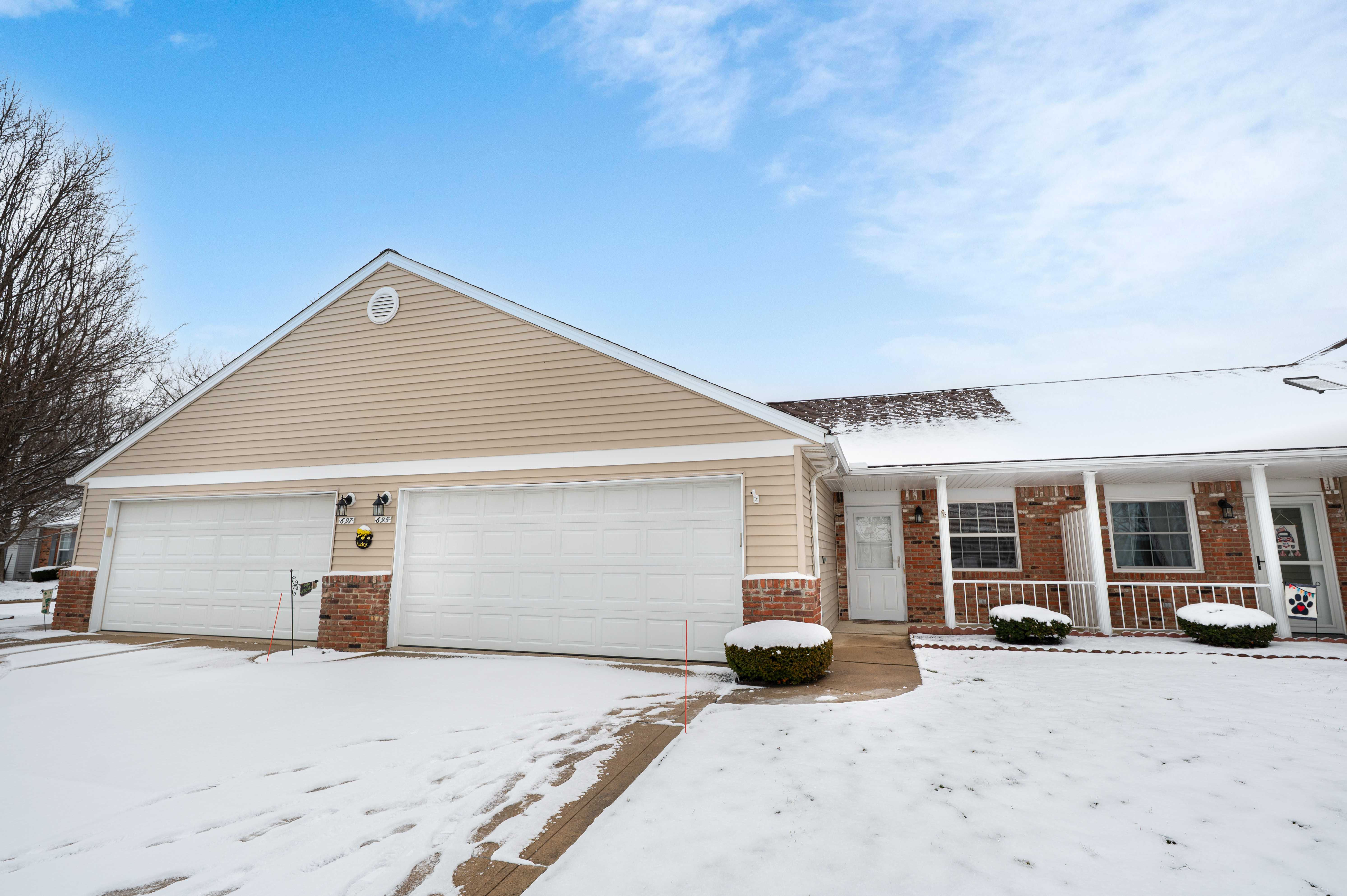 695 North Creek Drive, Painesville, OH, USA, 44077  | Condominium