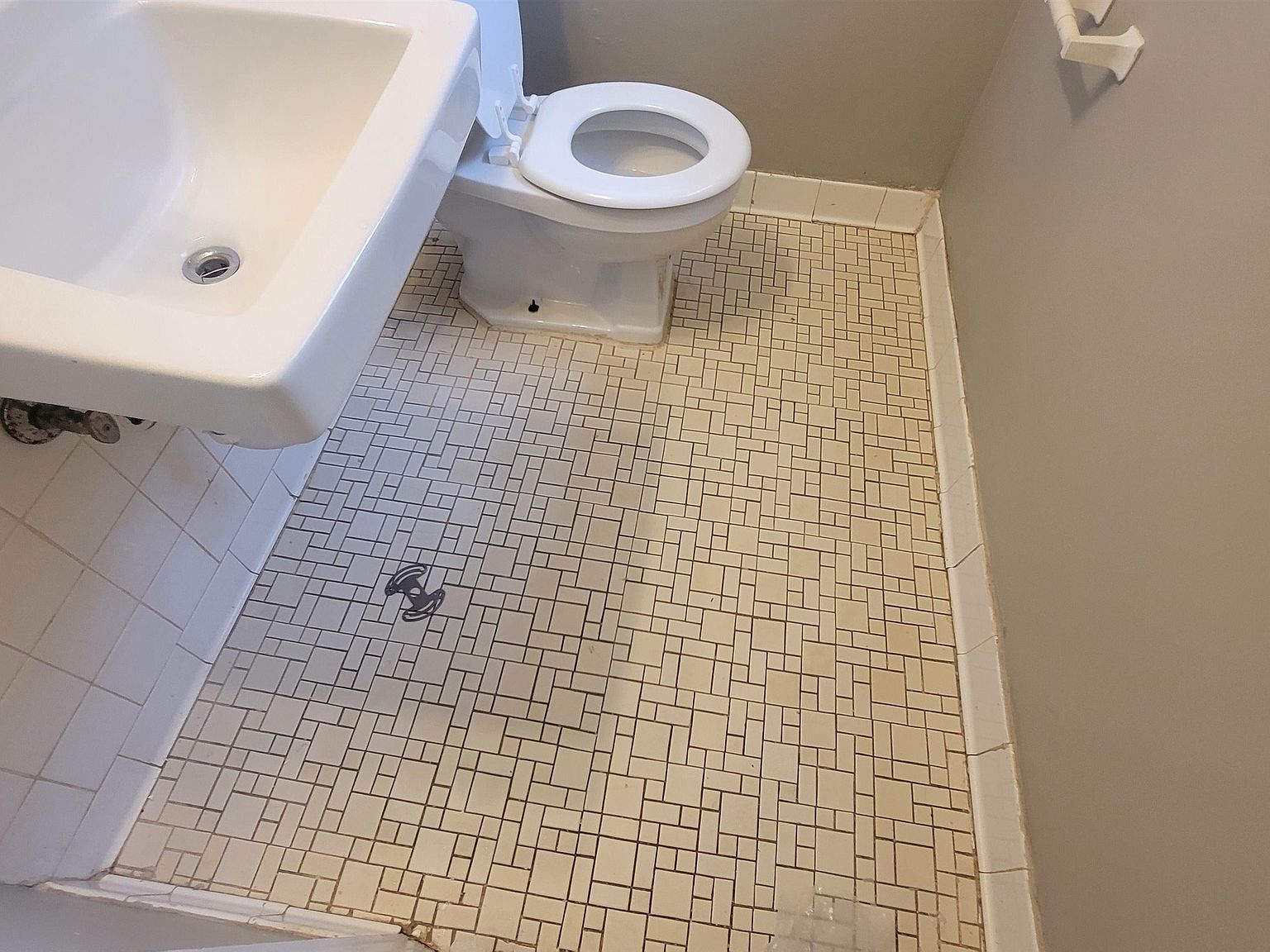 3245 Sinclair Ln Memphis, TN 38127  | Single Family