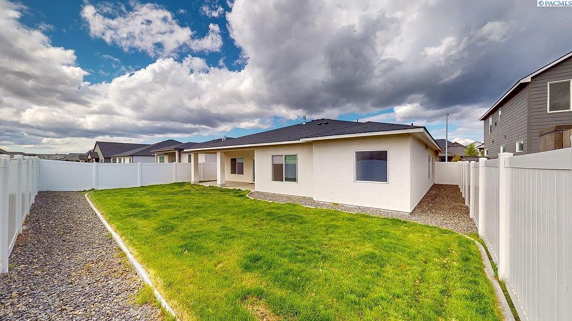 4801 White Dr Richland, WA 99352 | Single Family