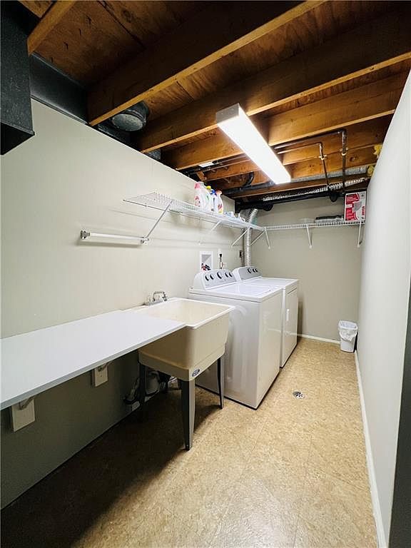 423 Cameron Rd Rice Lake, WI 54868 | Single Family