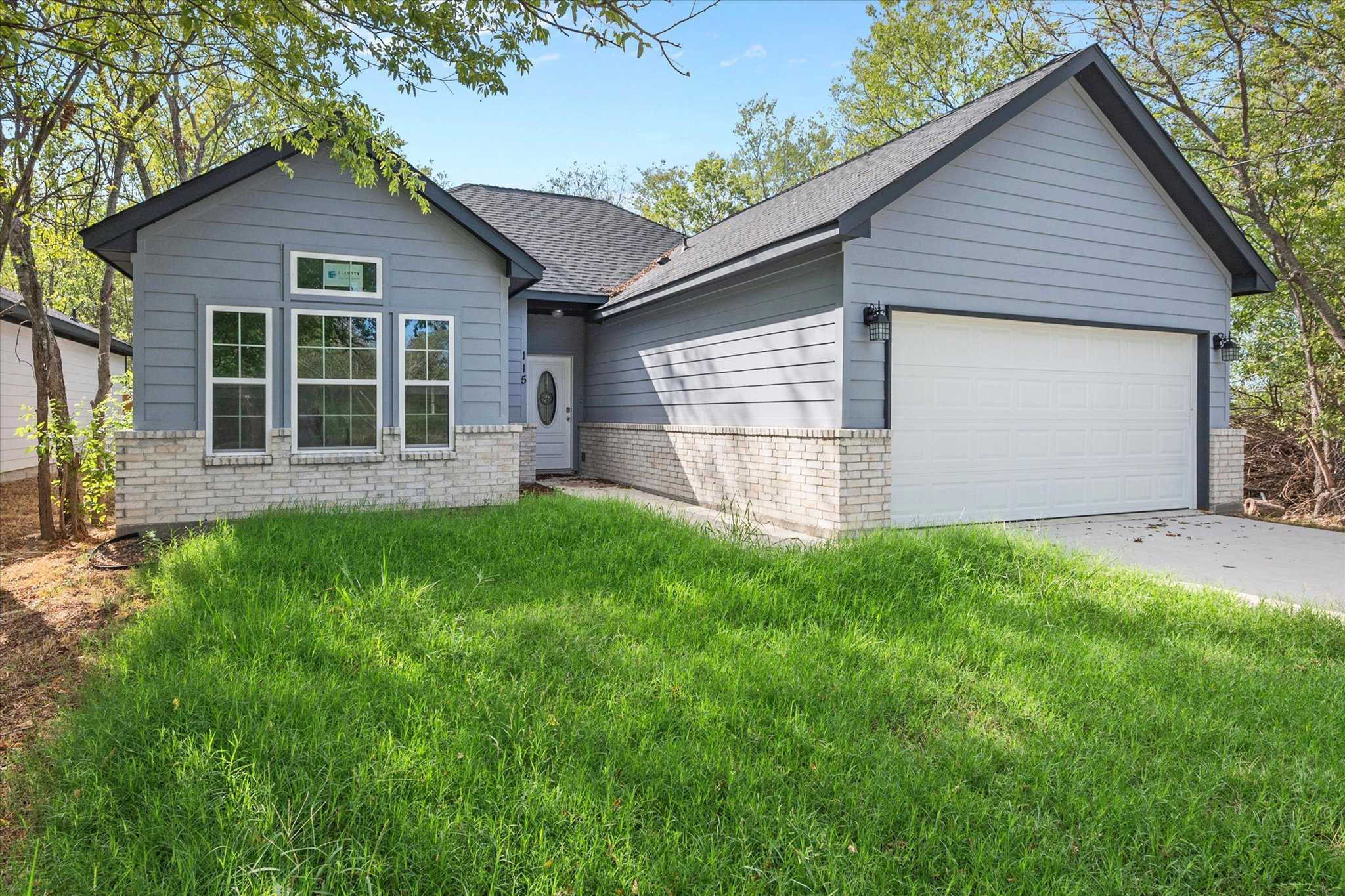 115 West 17th Avenue, Corsicana, Texas 75110, USA, TX | Single Family