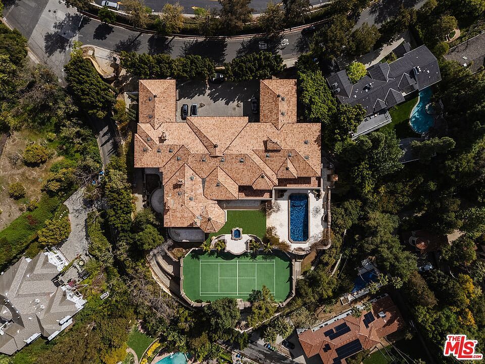 677 N Faring Rd Los Angeles, CA 90077  | Single Family