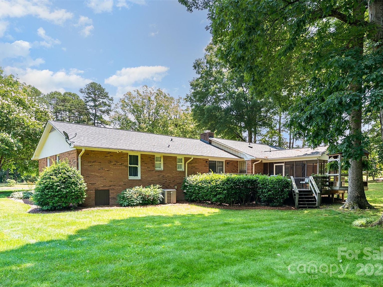 400 S Westover Dr Monroe, NC 28112  | Single Family