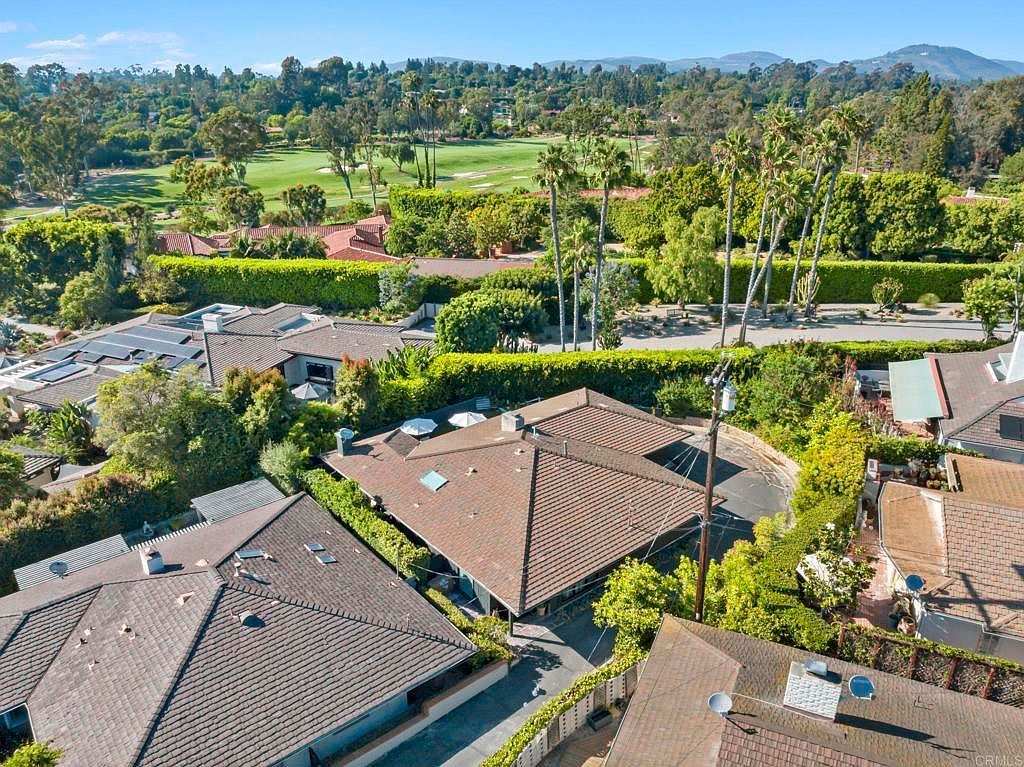 6148 El Tordo Rancho Santa Fe, CA 92067  | Single Family