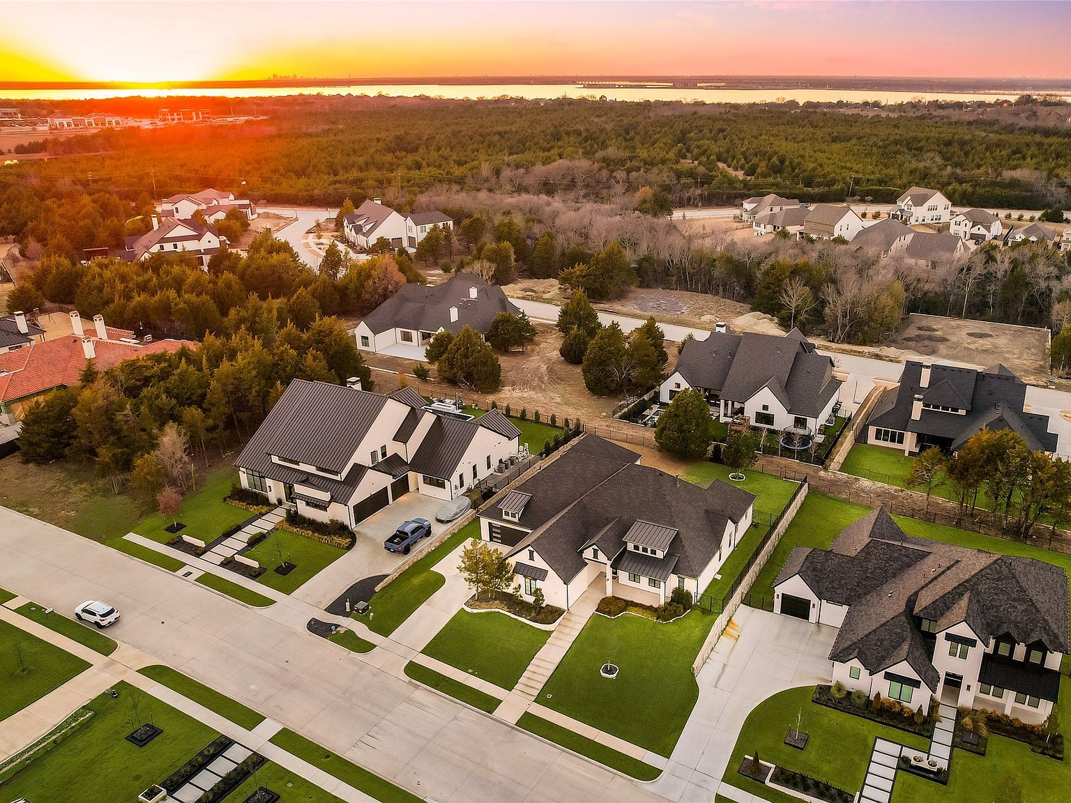 137 Sawgrass Dr Heath, TX 75032  | Single Family