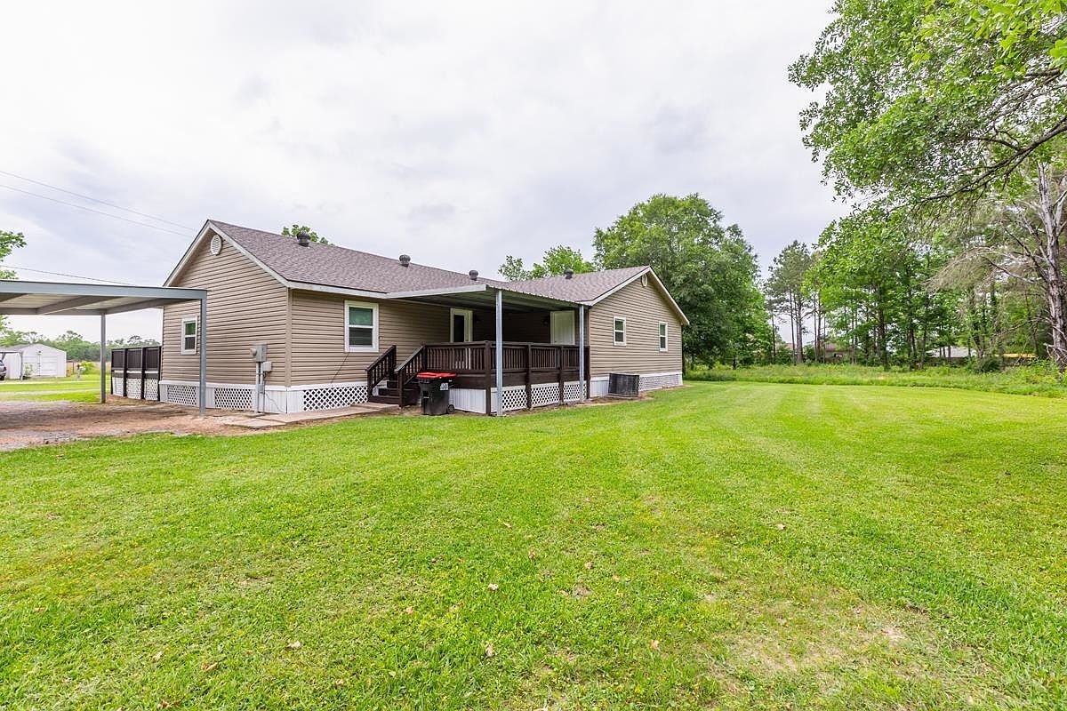 715 Dayna Ln Sour Lake, TX 77659  | Single Family