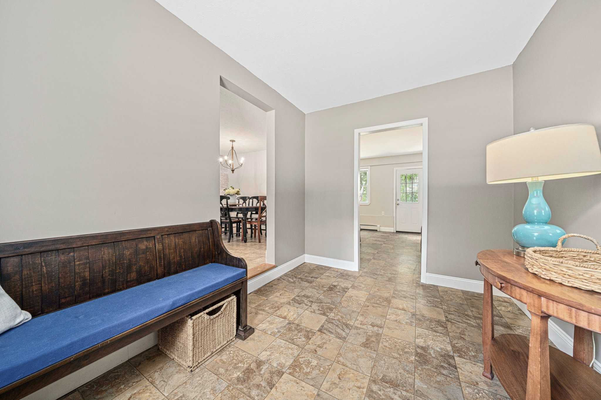 143 Center Street, Hanover, MA, USA, 2339 - Thumbnail 5