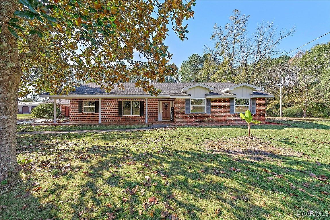 1303 Highland Dr Elba, AL 36323 | Single Family