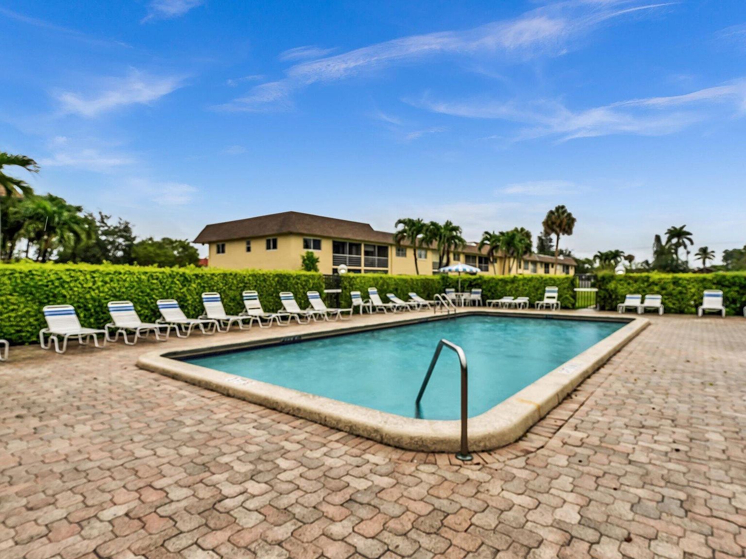 9855 Sandalfoot Blvd APT 320 Boca Raton, FL 33428  | Condominium