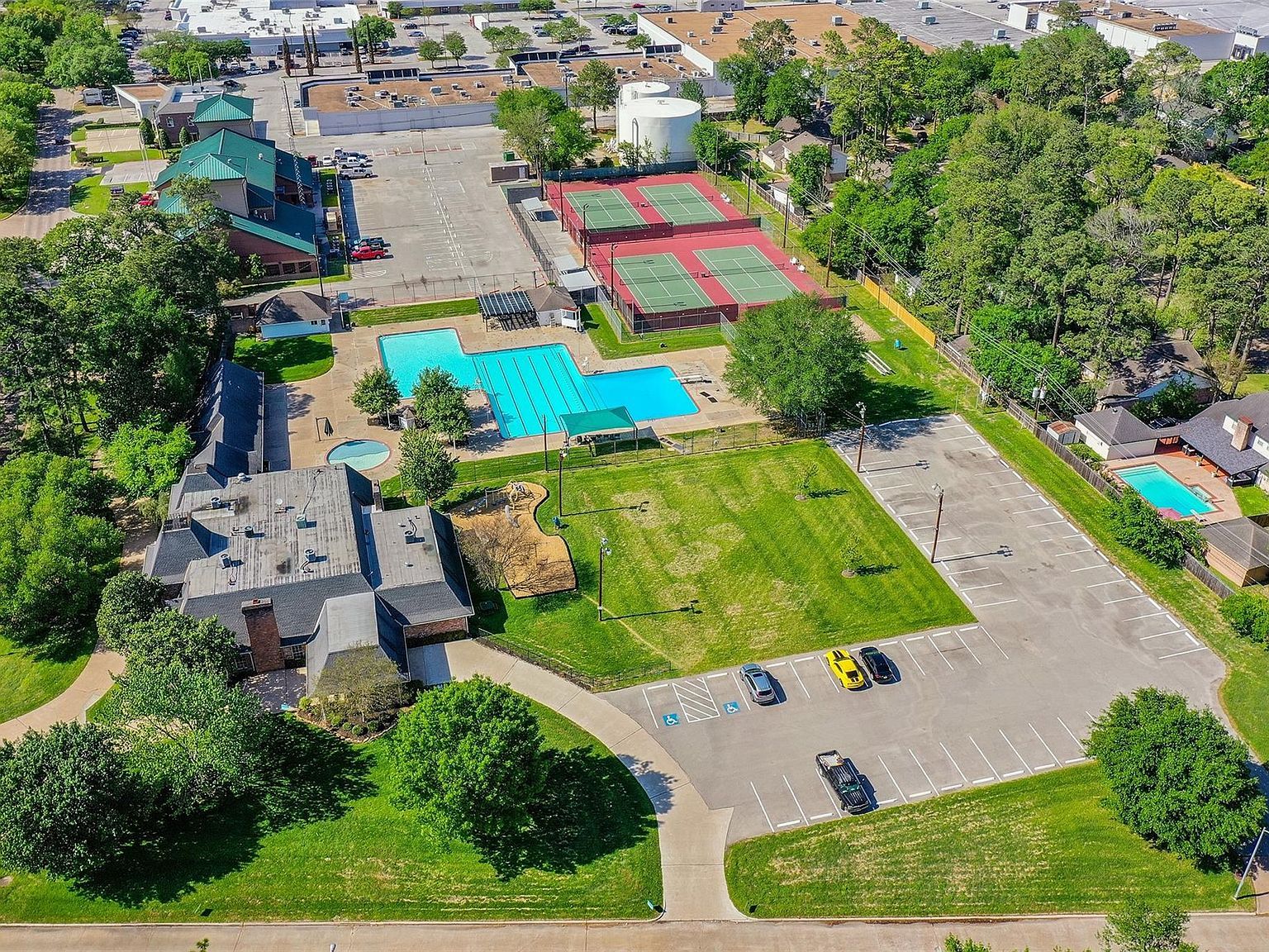 5306 Havenwoods Dr Houston, TX 77066  | Single Family