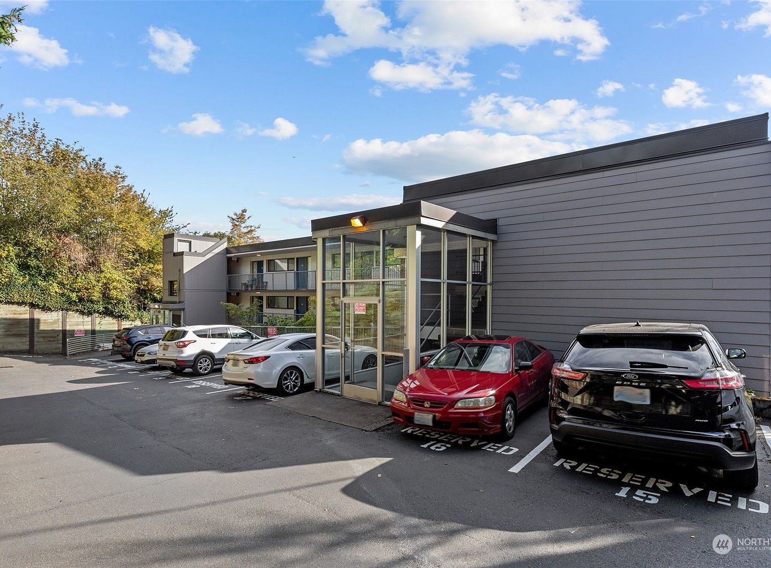 1601 Taylor Ave N APT 303 Seattle, WA 98109  | Condominium