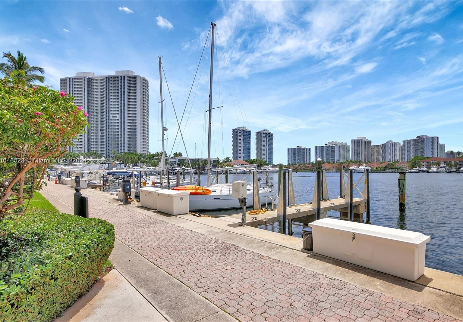 3640 Yacht Club Dr APT 203 Aventura, FL 33180  | Condominium