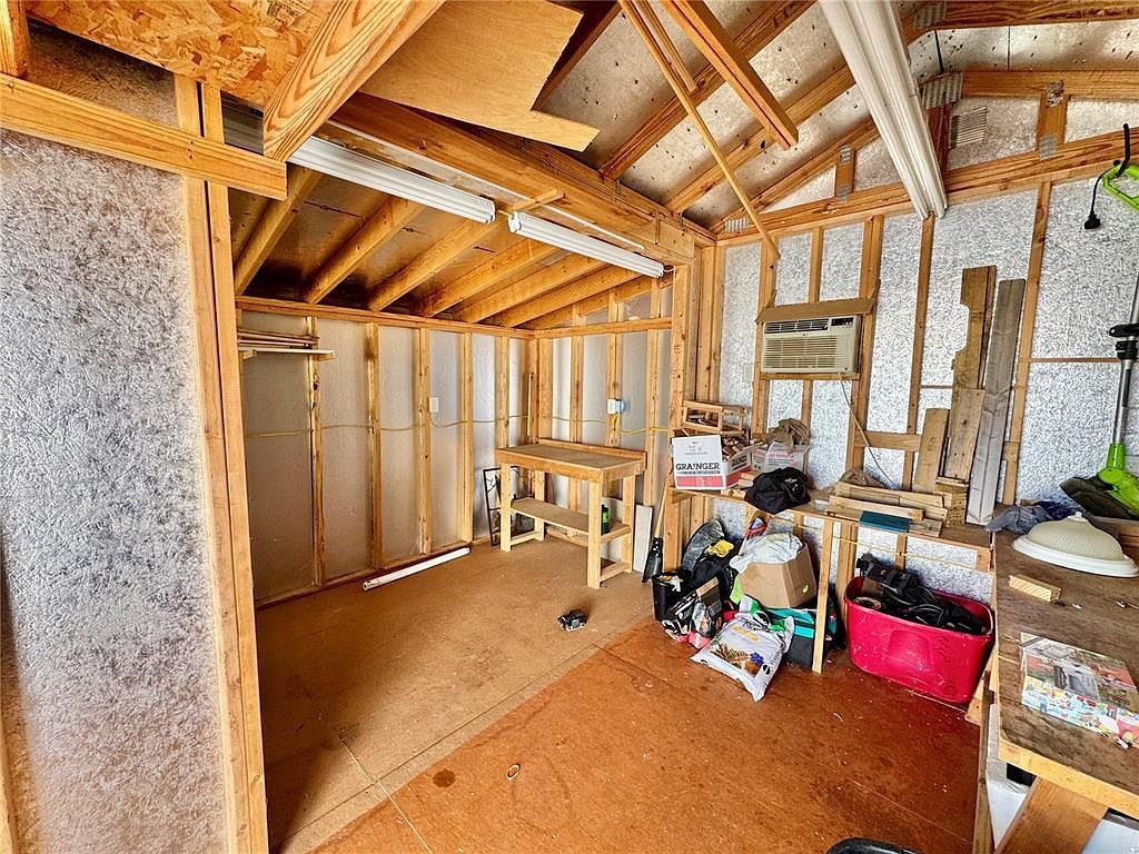 3815 1st Ave N Saint Petersburg, FL 33713  | Single Family