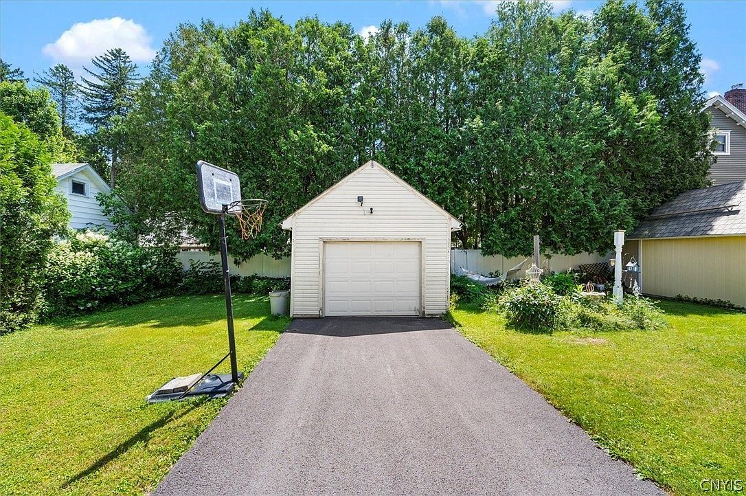 1104 N Madison St Rome, NY 13440  | Single Family