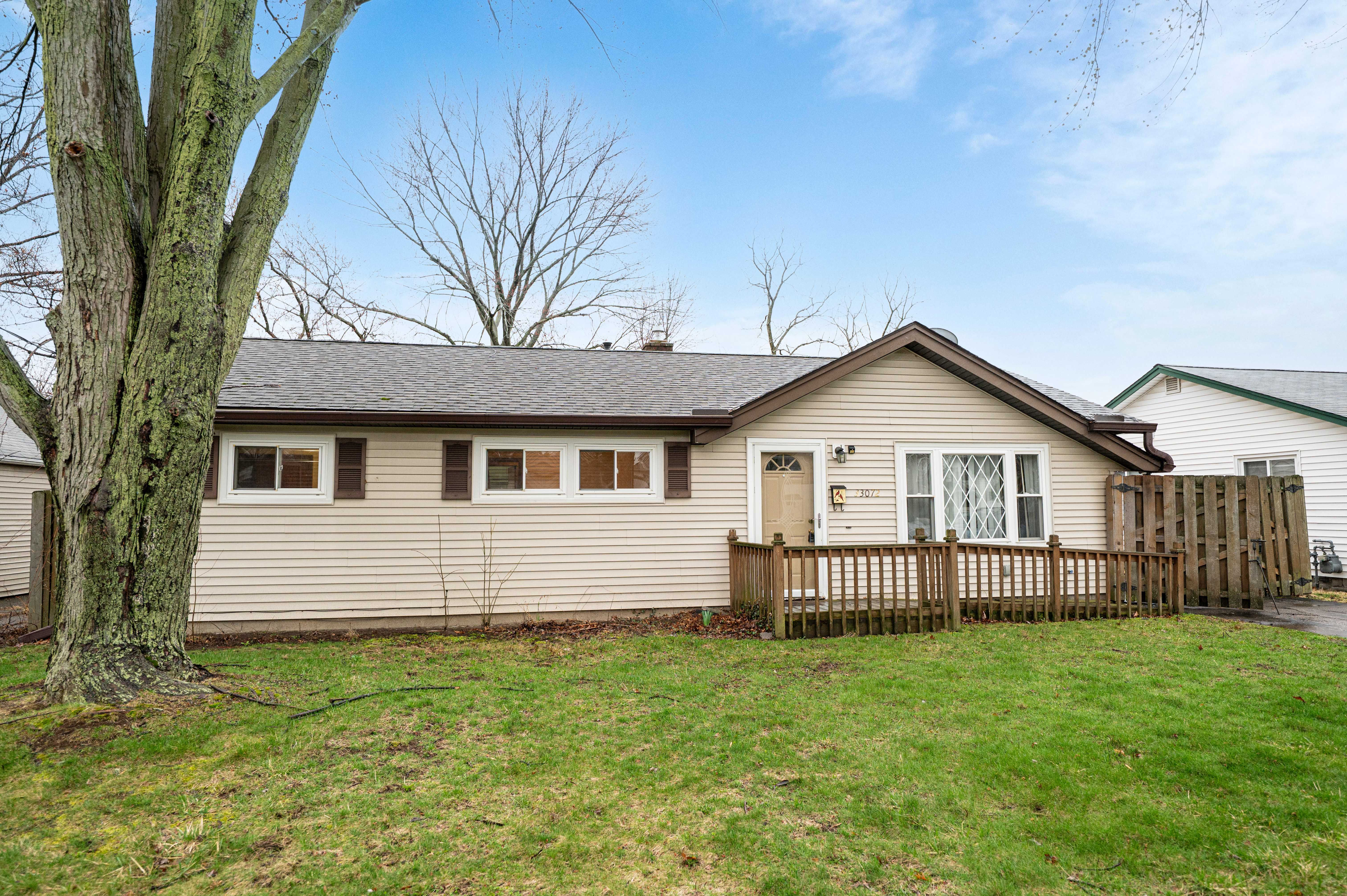 33072 Edward Avenue, Eastlake, OH, USA, 44095  | Single Family