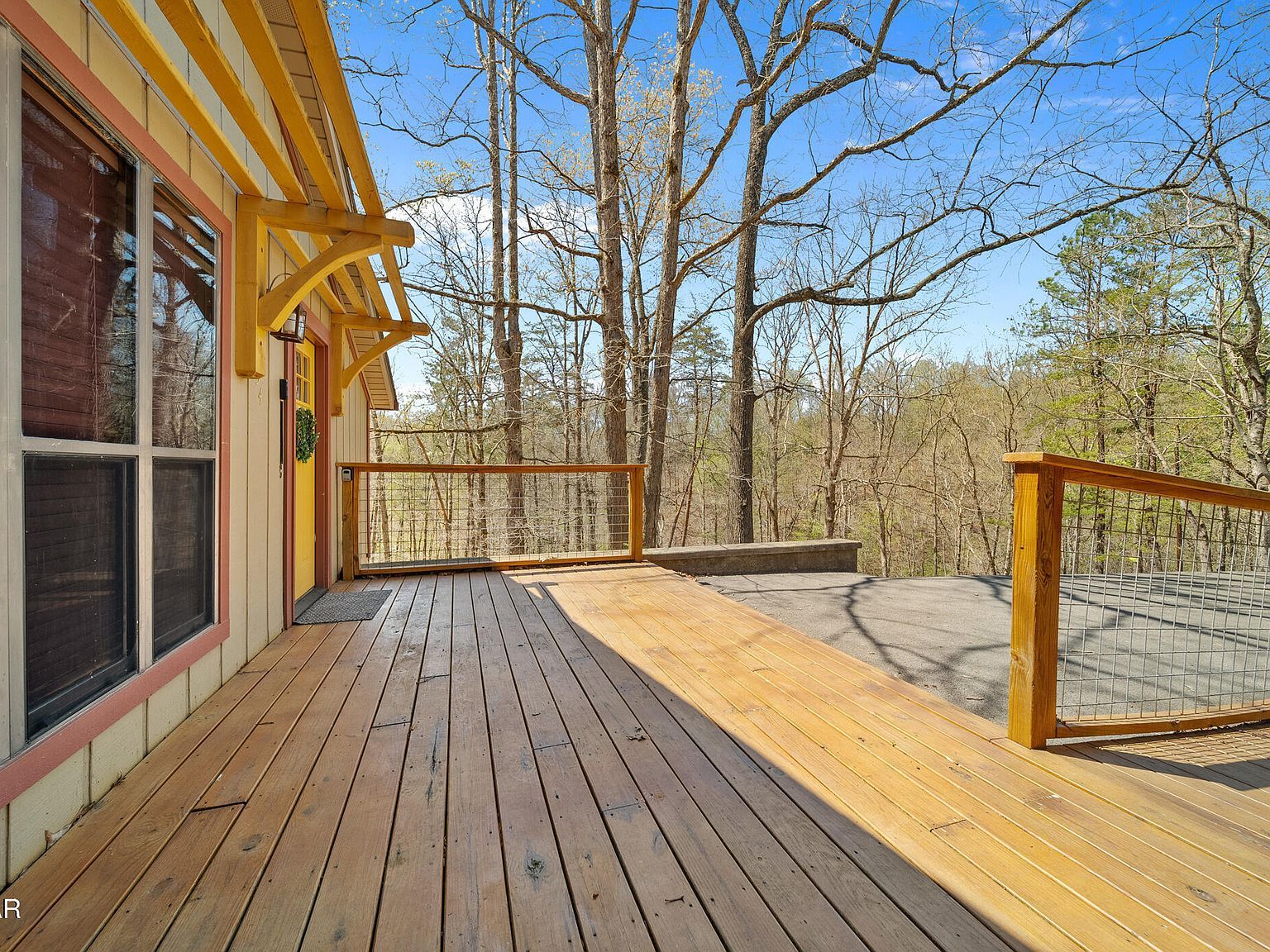 1634 Spruce Dr Sevierville, TN 37876  | Single Family