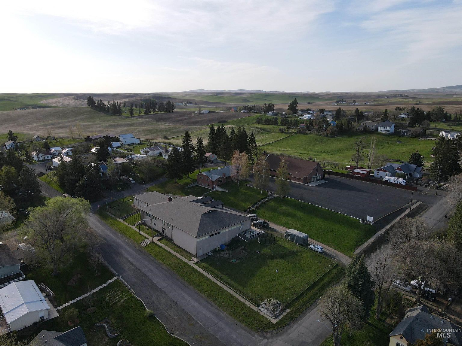 732 W Walnut St Genesee, ID 83832  | Multi Family
