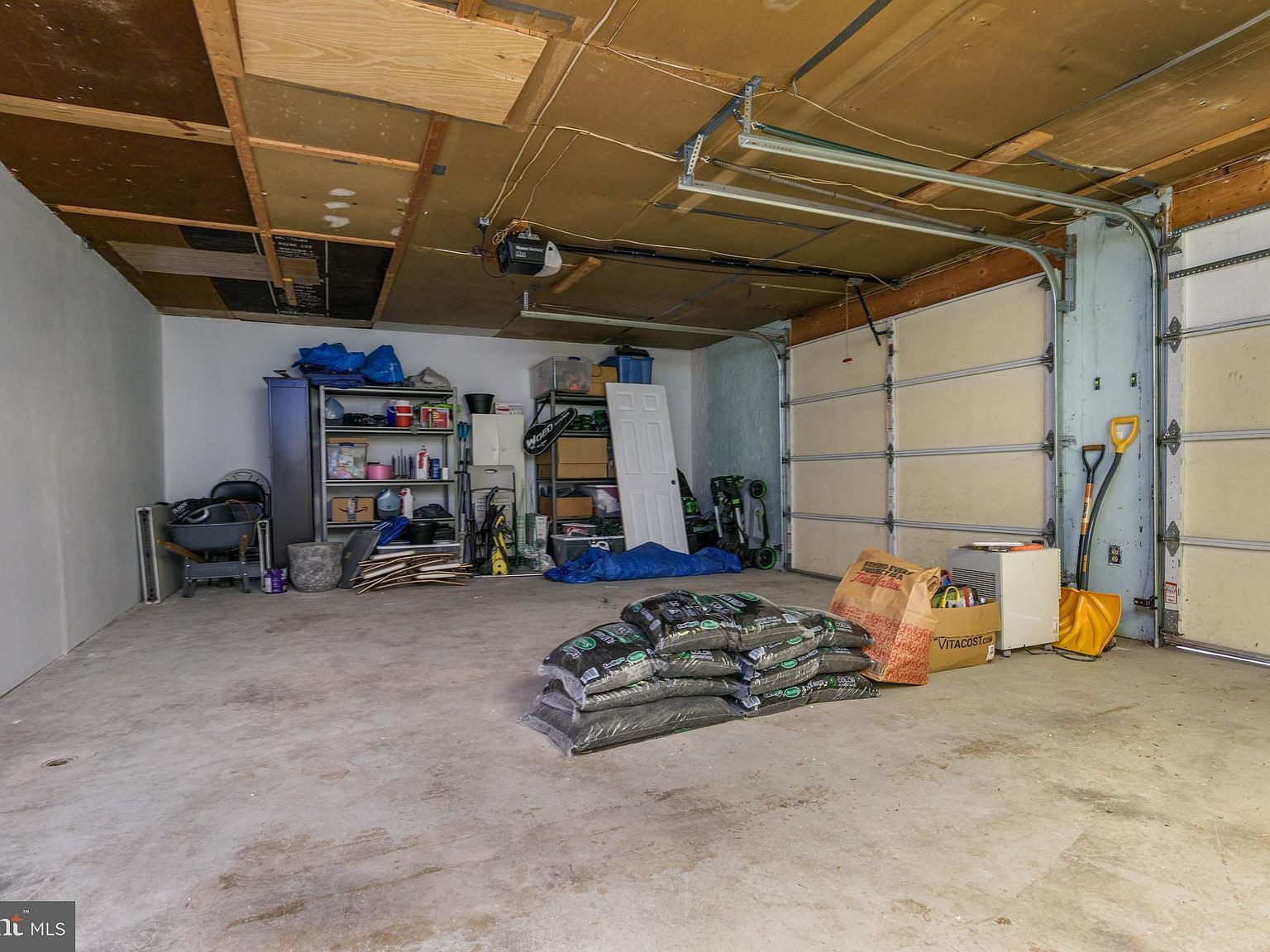 41 S 3rd St Halifax, PA 17032 | Single Family